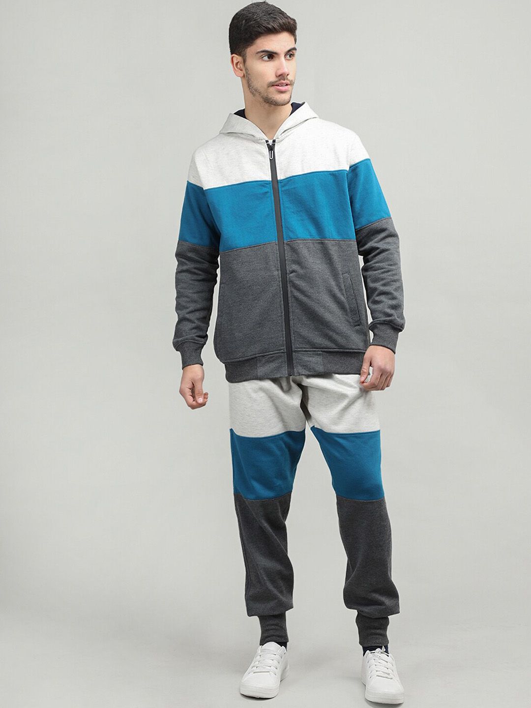  CHKOKKO Men Colorblocked Hooded Zipper Tracksuit