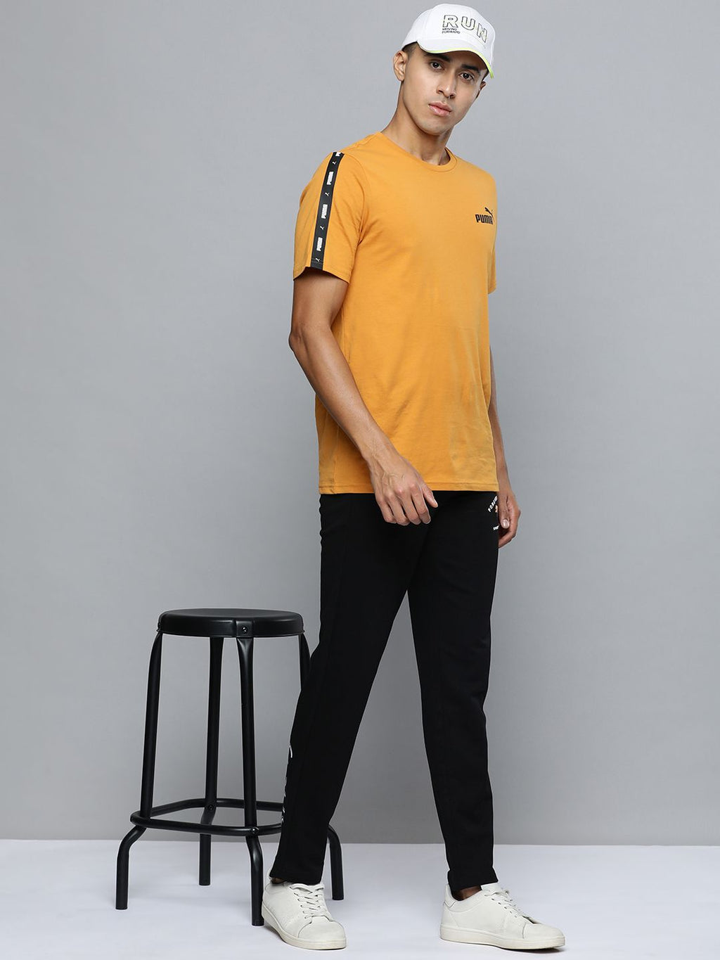  One8 X PUMA Men Virat Kohli Logo Printed Mid-Rise Slim Fit Track Pants