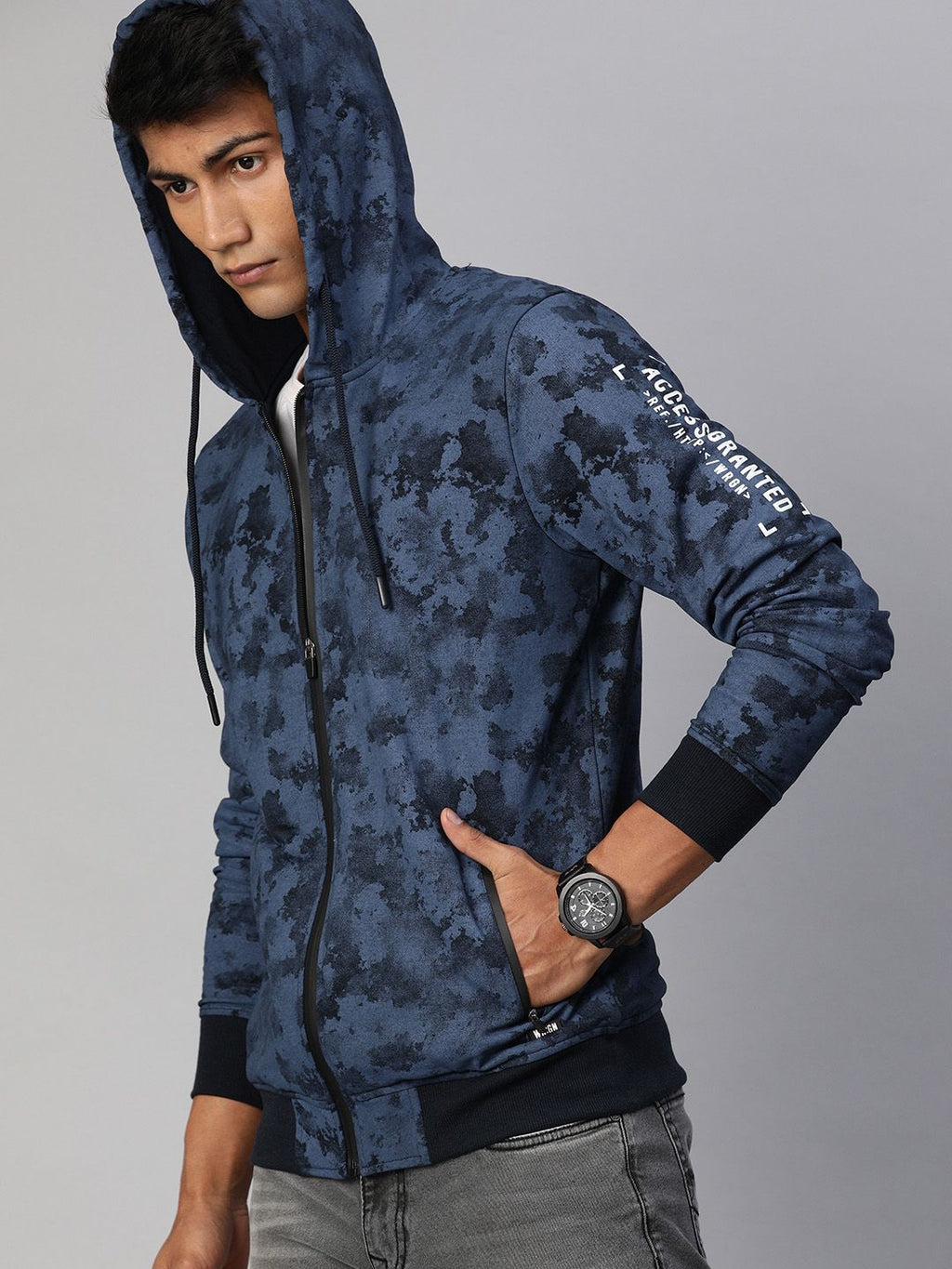  WROGN Men Navy Blue Slim Fit Printed Hooded Sweatshirt