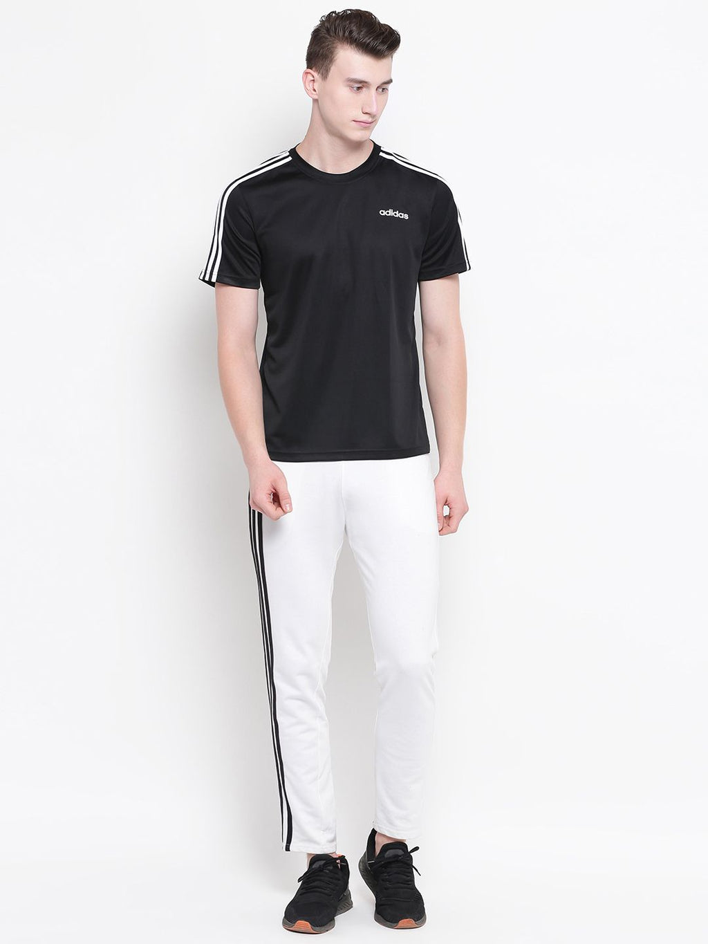  ADIDAS Men White Classic 3-Stripes Solid Round Neck T-shirt