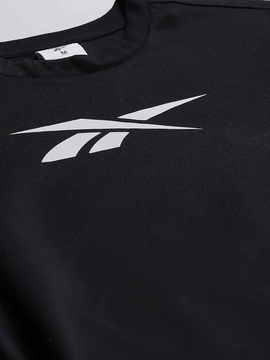  Reebok Men Black Solid Crew Sweatshirt