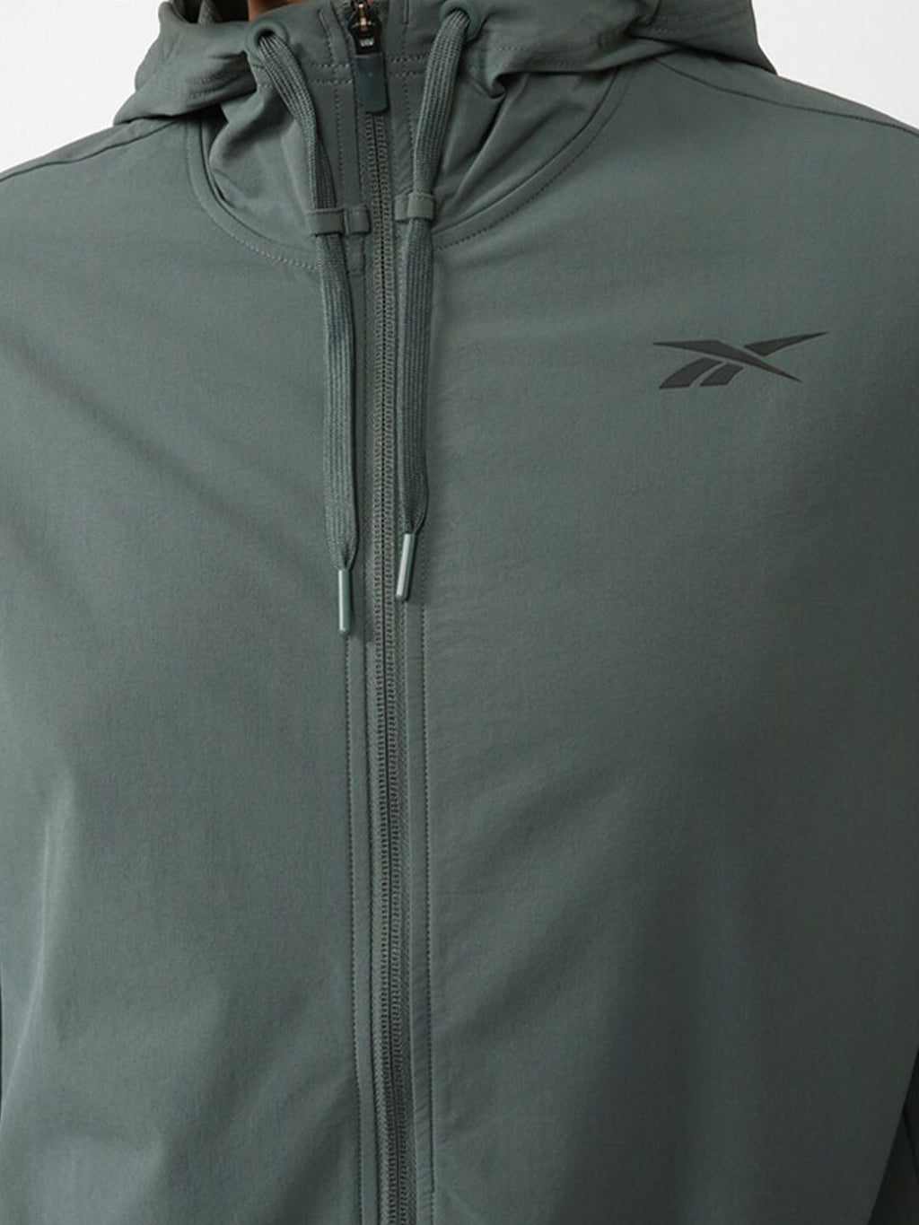  Reebok Men Ltwt Woven FZ Hooded Sweatshirt