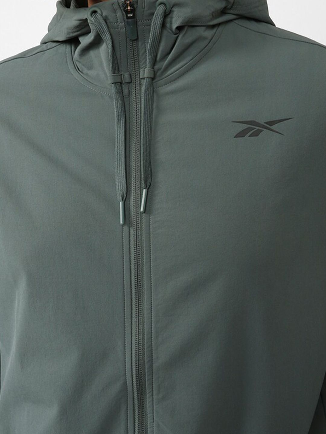  Reebok Men Ltwt Woven FZ Hooded Sweatshirt
