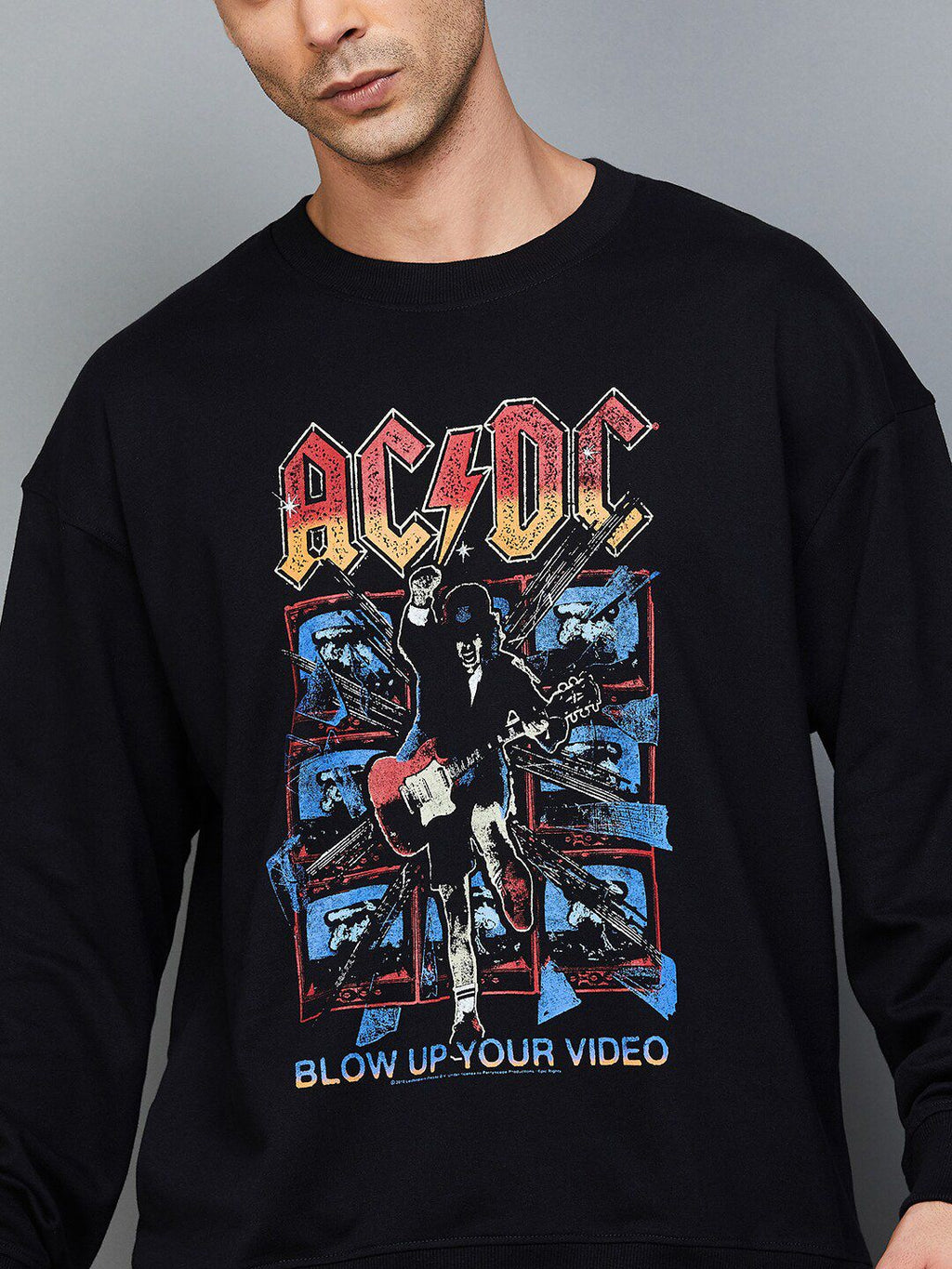  Forca Graphic Print Pullover Sweatshirt