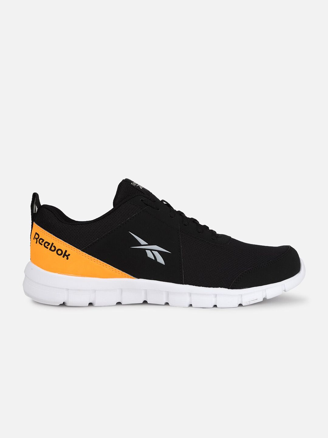  Reebok Men Travellar LP M Running Shoes