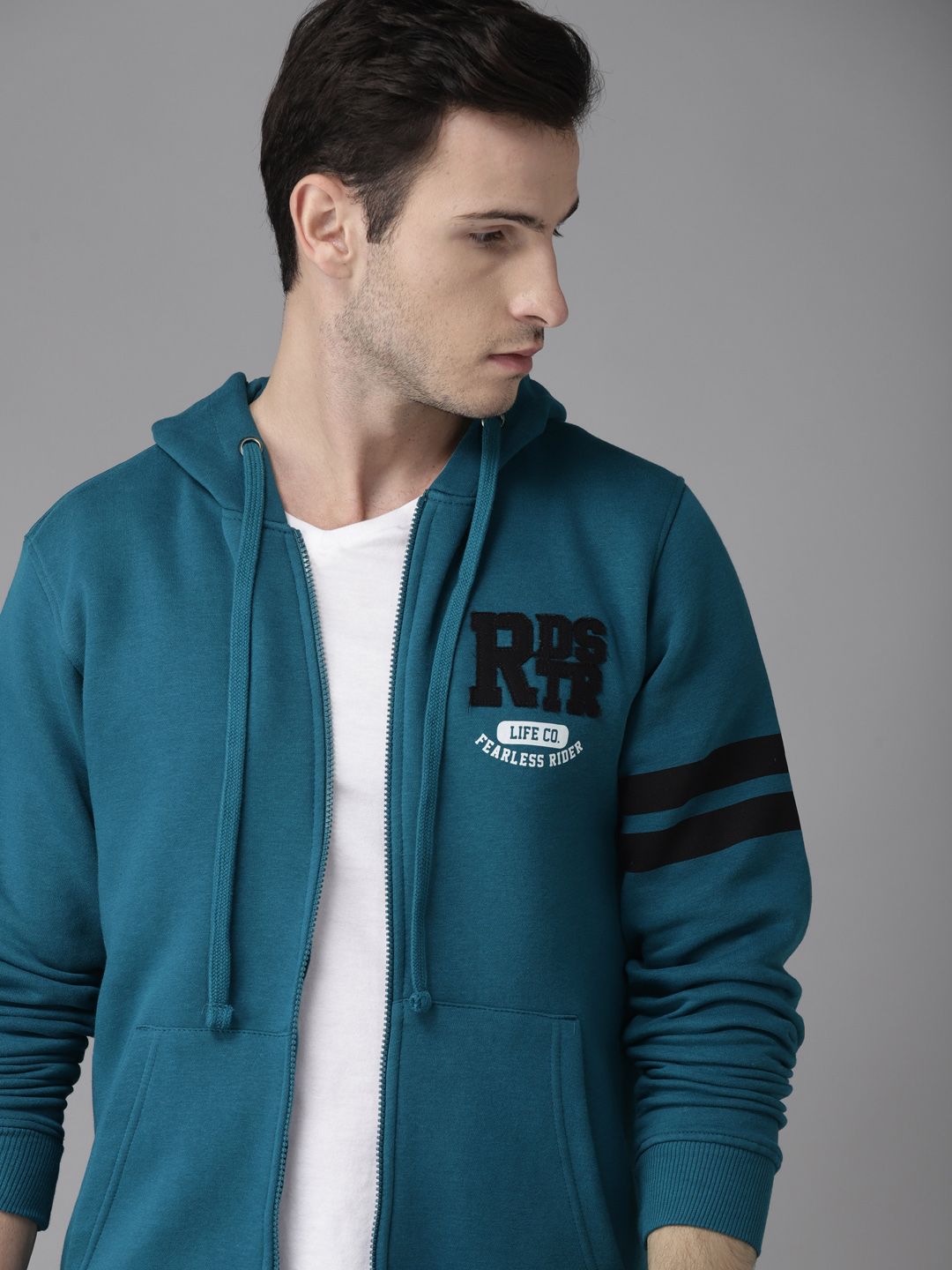  Roadster Men Teal Blue Solid Hooded Sweatshirt