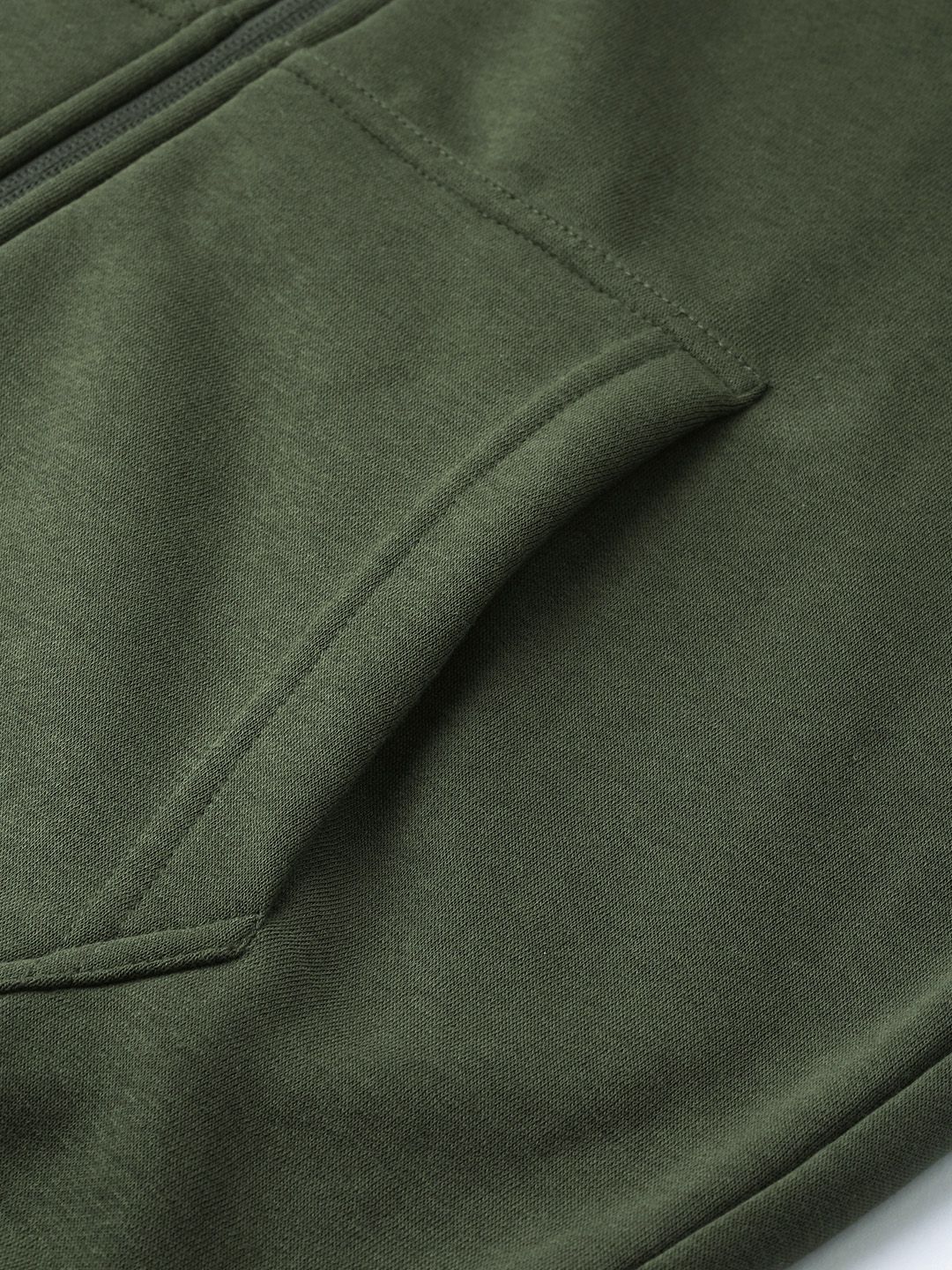  Wildcraft Men Olive Green & Black Colourblocked Sweatshirt