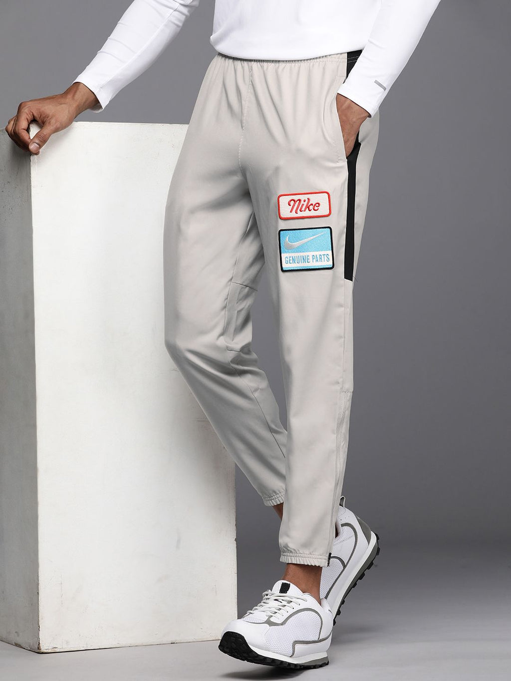  Nike Men Challenger Solid Dri-Fit Running Track Pants
