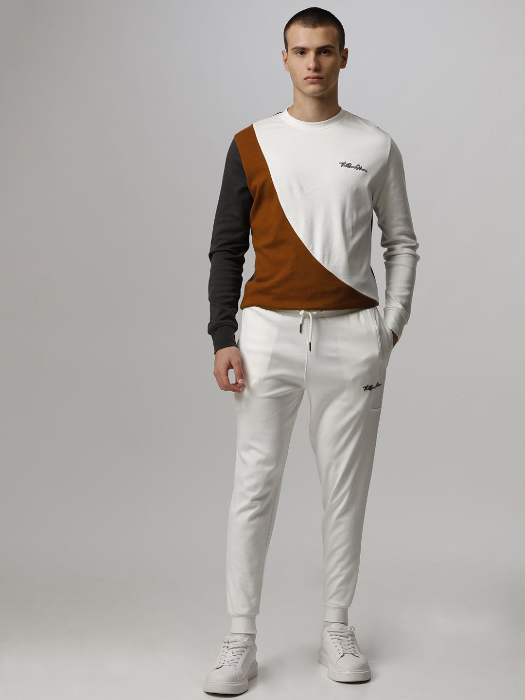  THE BEAR HOUSE Men Colourblocked Pure Cotton Tracksuits