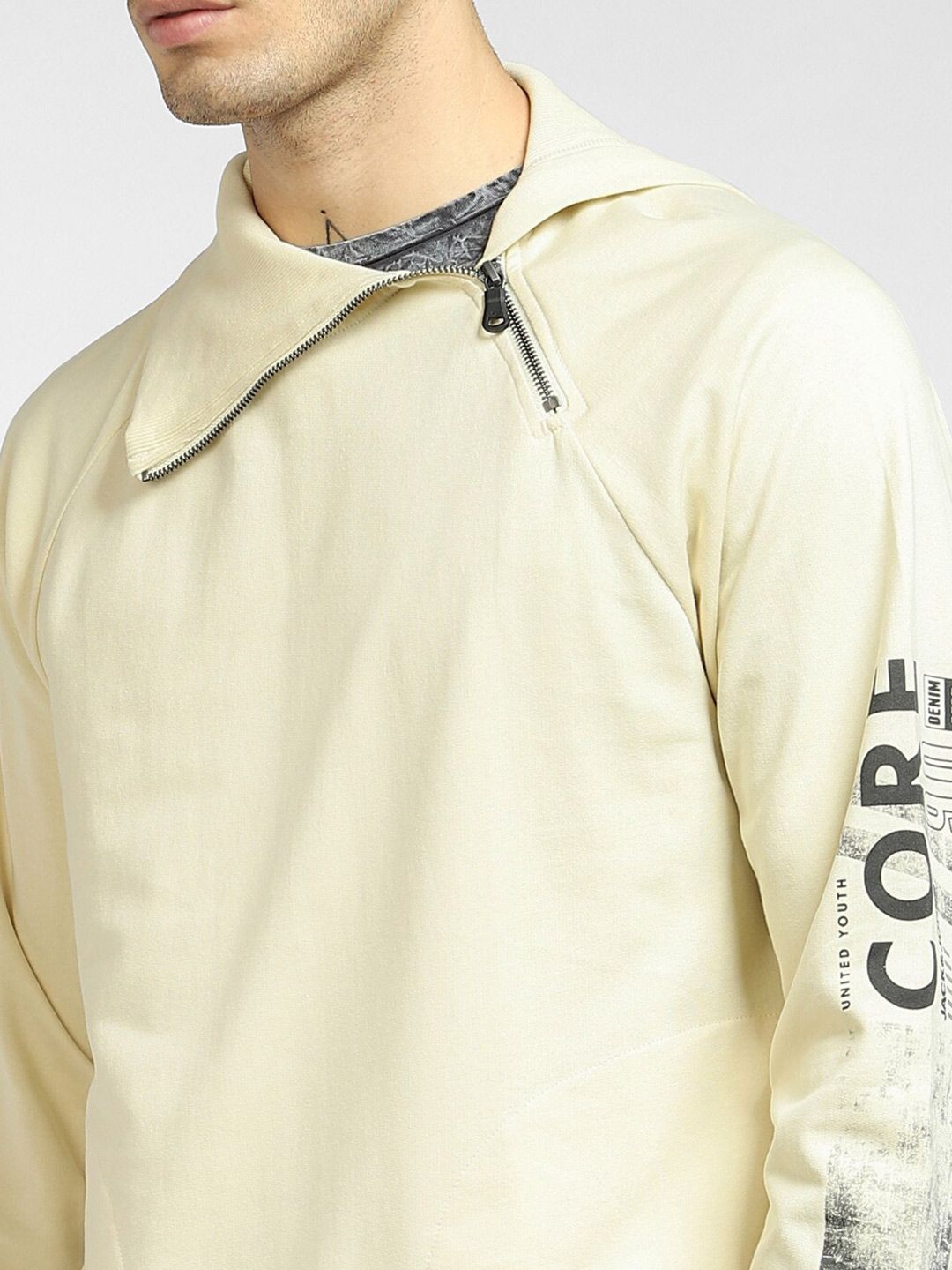  Jack & Jones Men Beige Sweatshirt