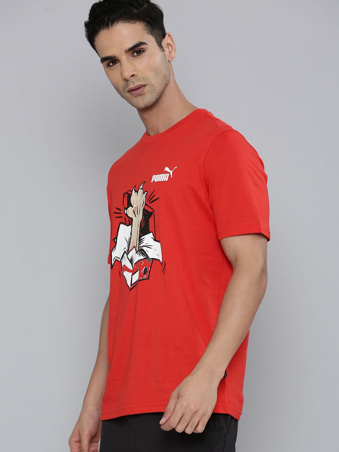  Puma Graphics Sneaker Printed Regular Fit Pure Cotton T-shirt
