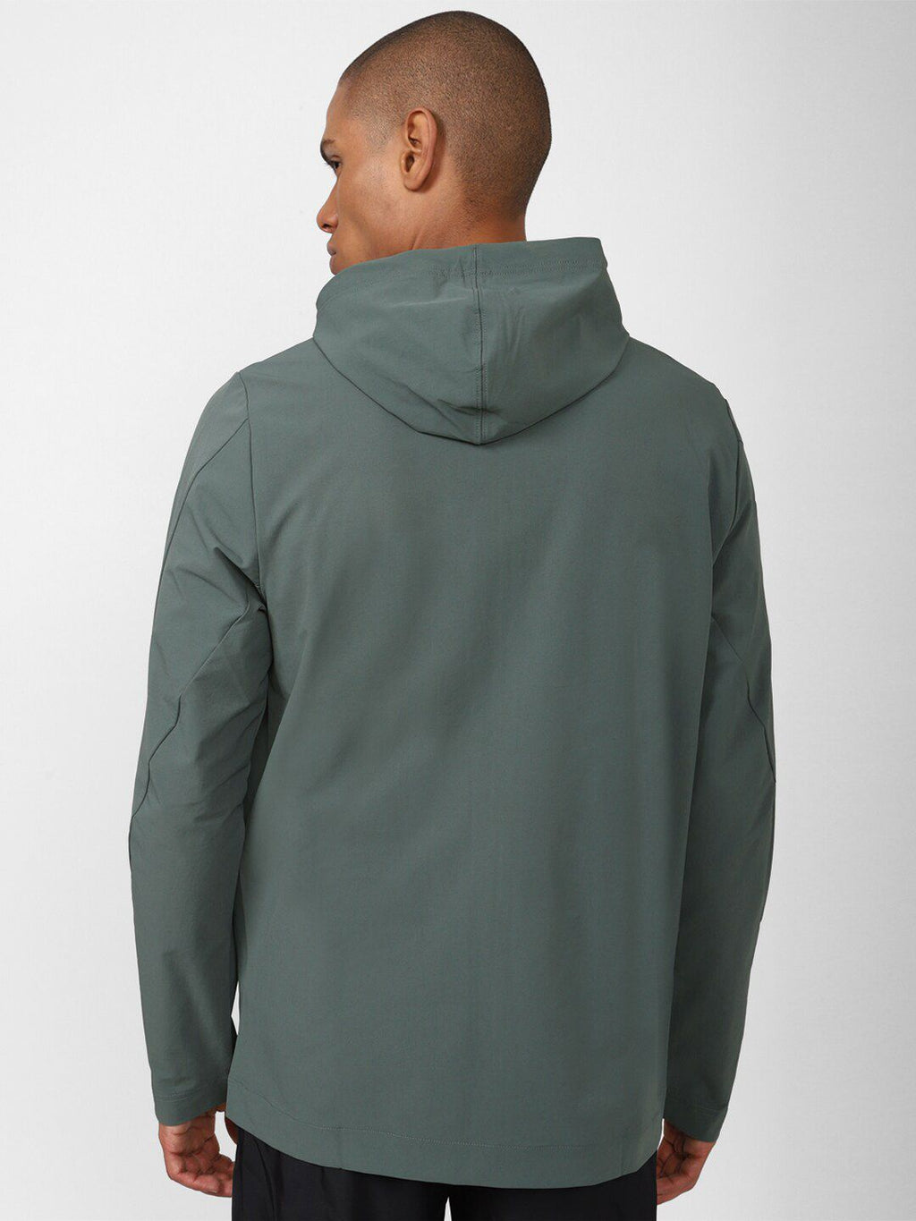 Reebok Men Ltwt Woven FZ Hooded Sweatshirt