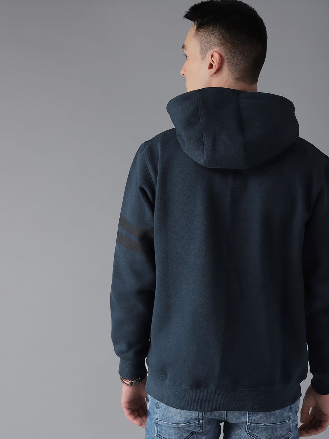  The Roadster Lifestyle Co Men Navy Blue Solid Hooded Sweatshirt