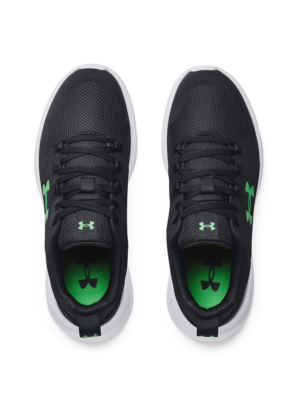  UNDER ARMOUR Men Essential Running Shoes