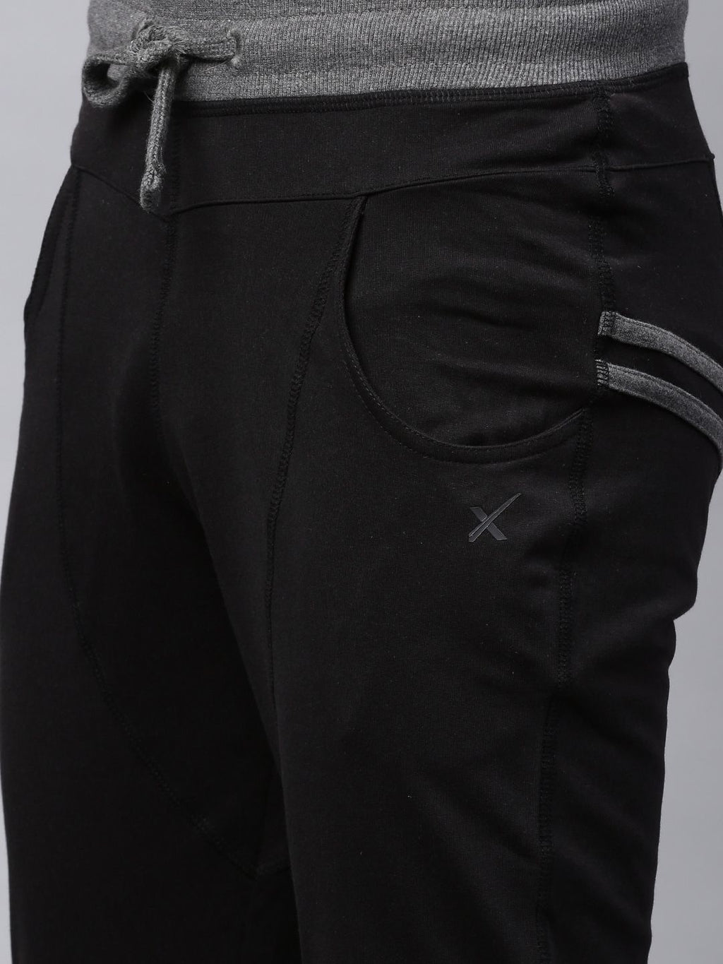  HRX By Hrithik Roshan Men Black Basic Joggers