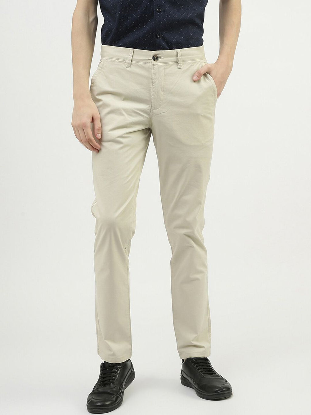  United Colors Of Benetton Men Cotton Slim Fit Chinos Trousers