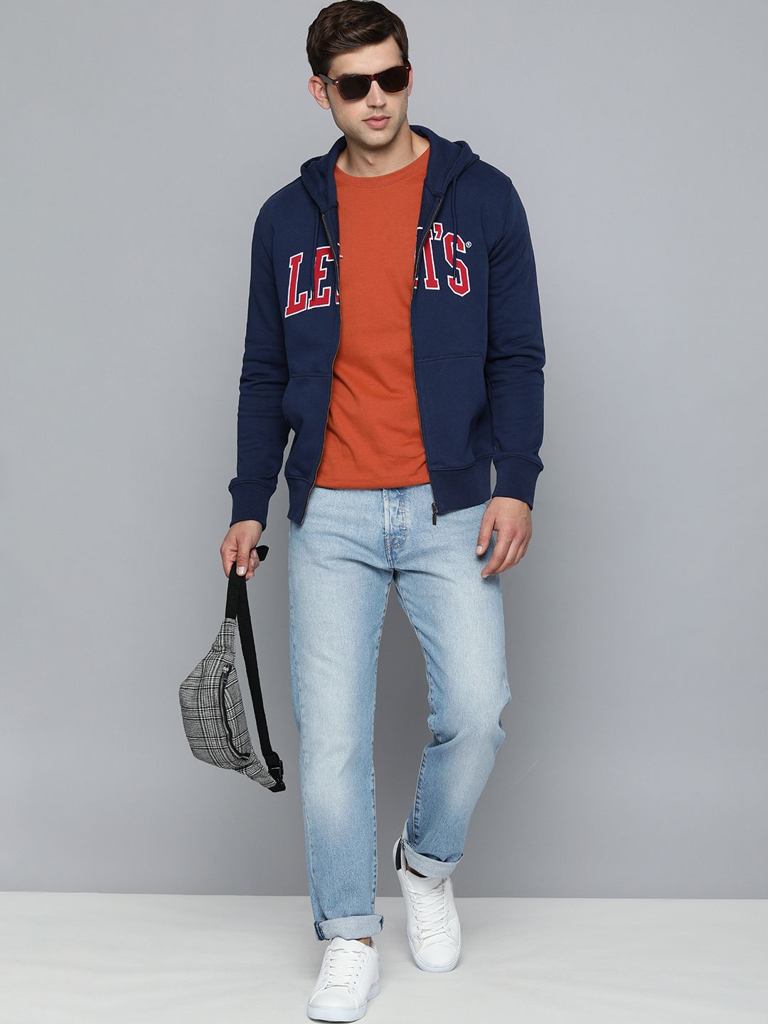  Levis Men Navy Blue Brand Logo Print Pure Cotton Hooded Sweatshirt