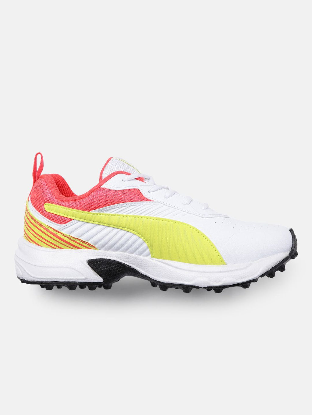  Puma Men Cricket Active Shoes