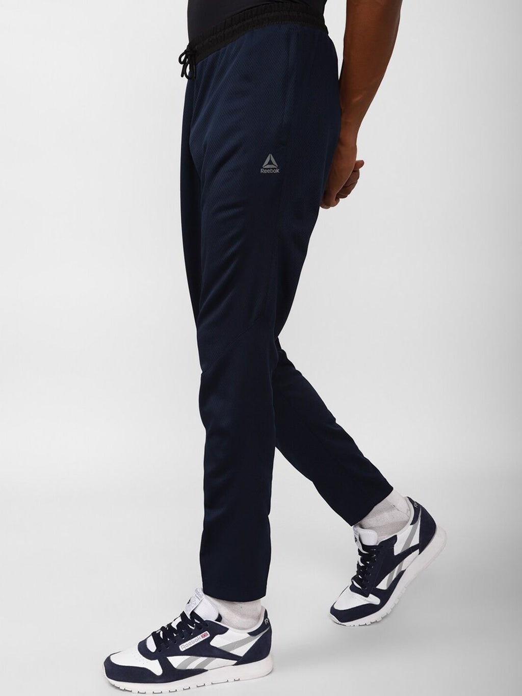  Reebok Men Fitness WOR SL TRCKSTR Track Pants