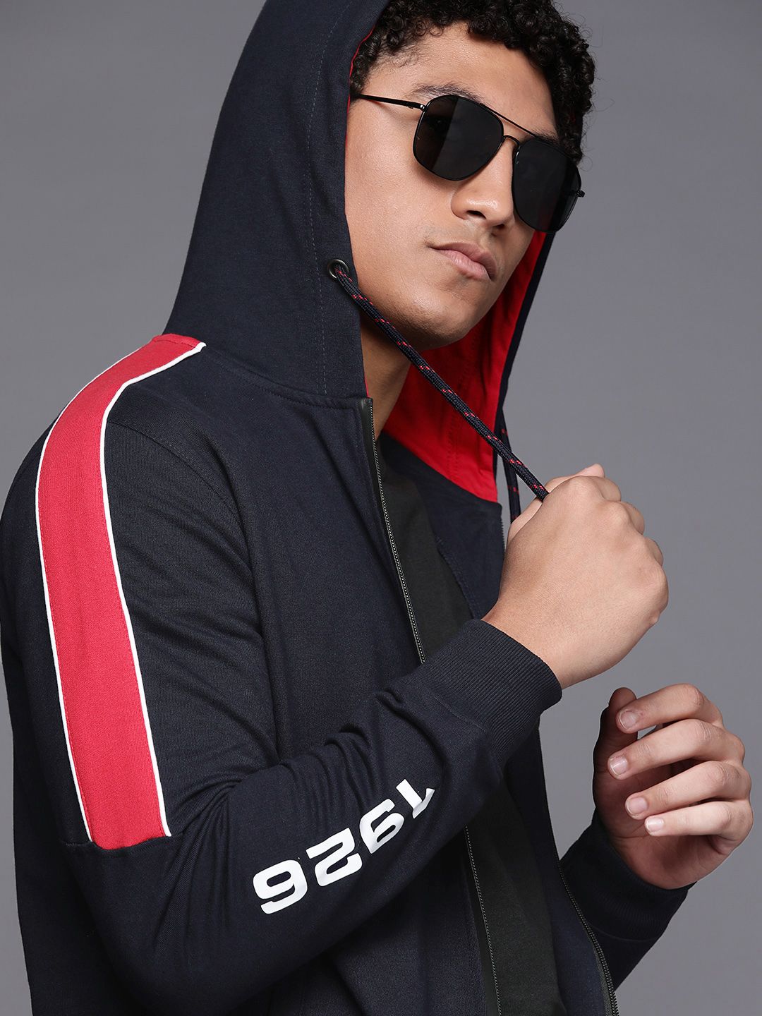  Ducati Men Navy Blue & Red Printed Hooded Sweatshirt