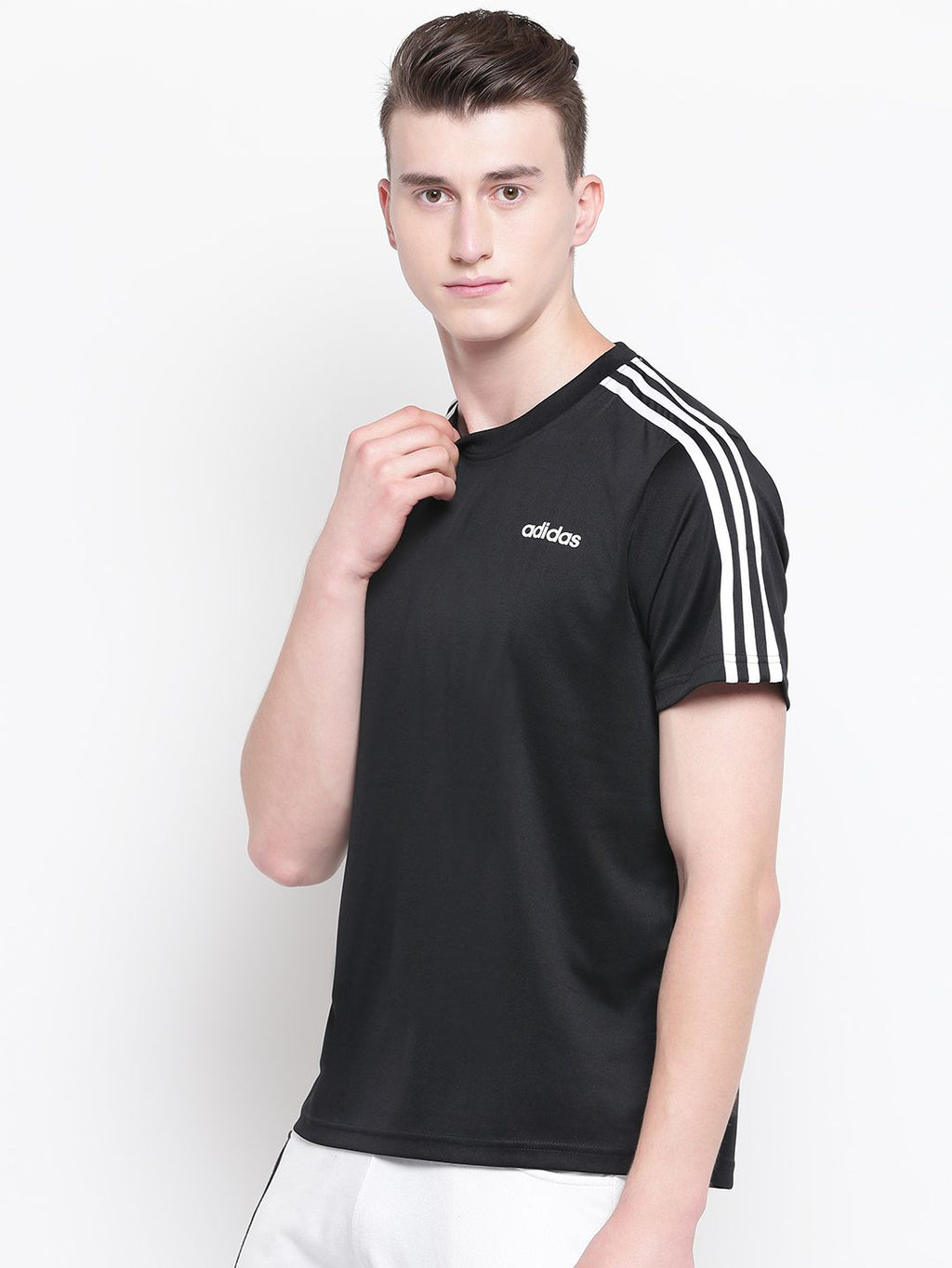  ADIDAS Men White Classic 3-Stripes Solid Round Neck T-shirt