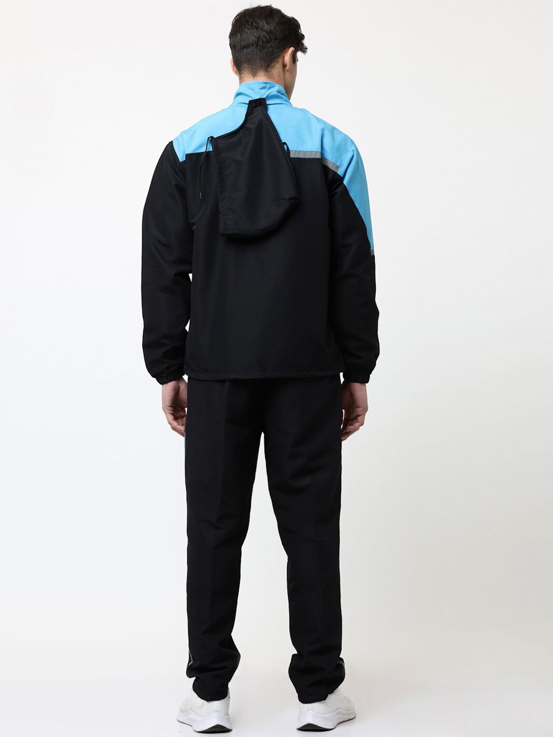  Shiv Naresh Colourblocked Mock Collar Sports Tracksuit