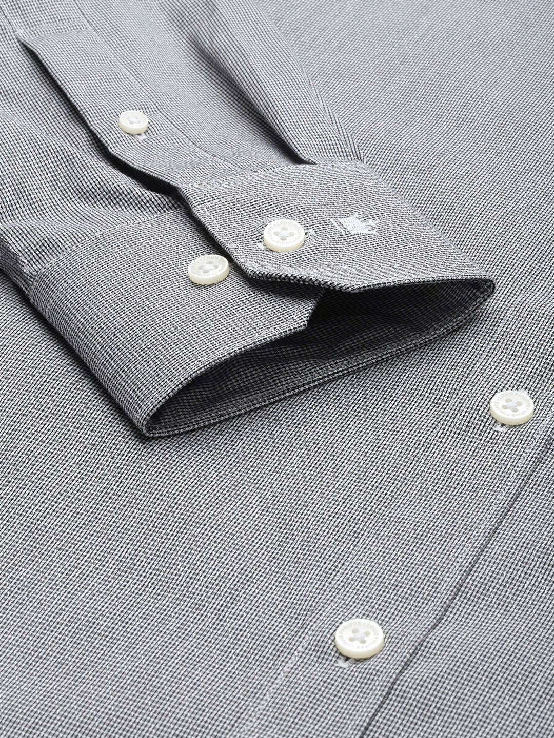  Louis Philippe Men Pure Cotton Classic Fit Checked Spread Collar Formal Shirt