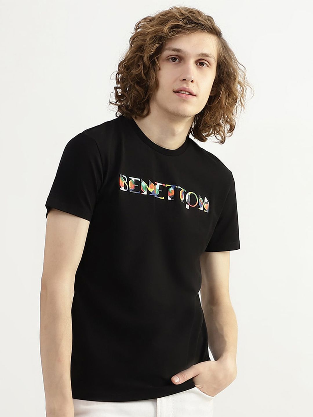  United Colors Of Benetton Men Typography Printed Cotton T-shirt