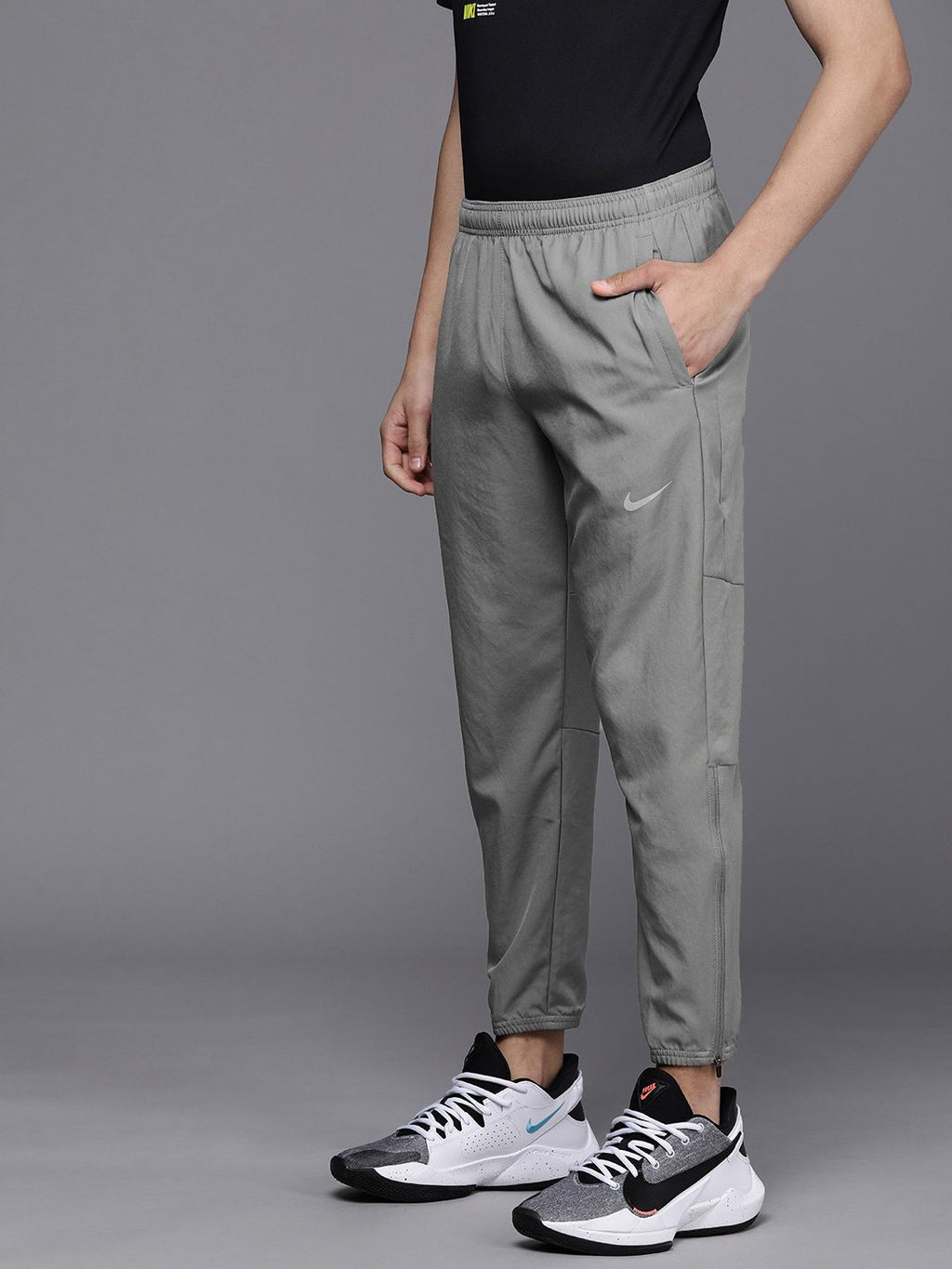  Nike Men Grey Tapered Fit Dri-FIT Challenger Woven Sustainable Running Track Pants