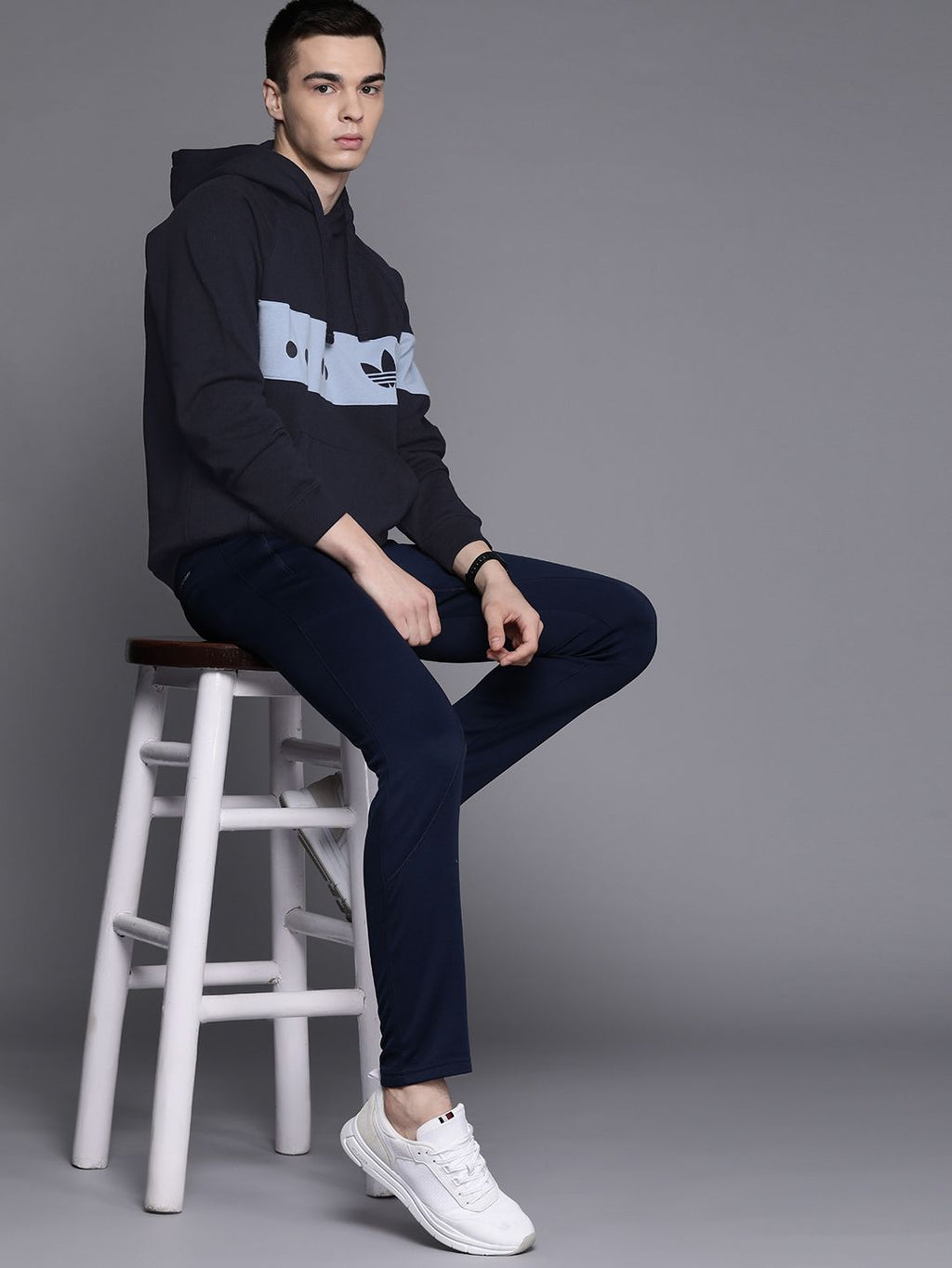  ADIDAS Originals Men Striped Pure Cotton Rifa City Hooded Sweatshirt