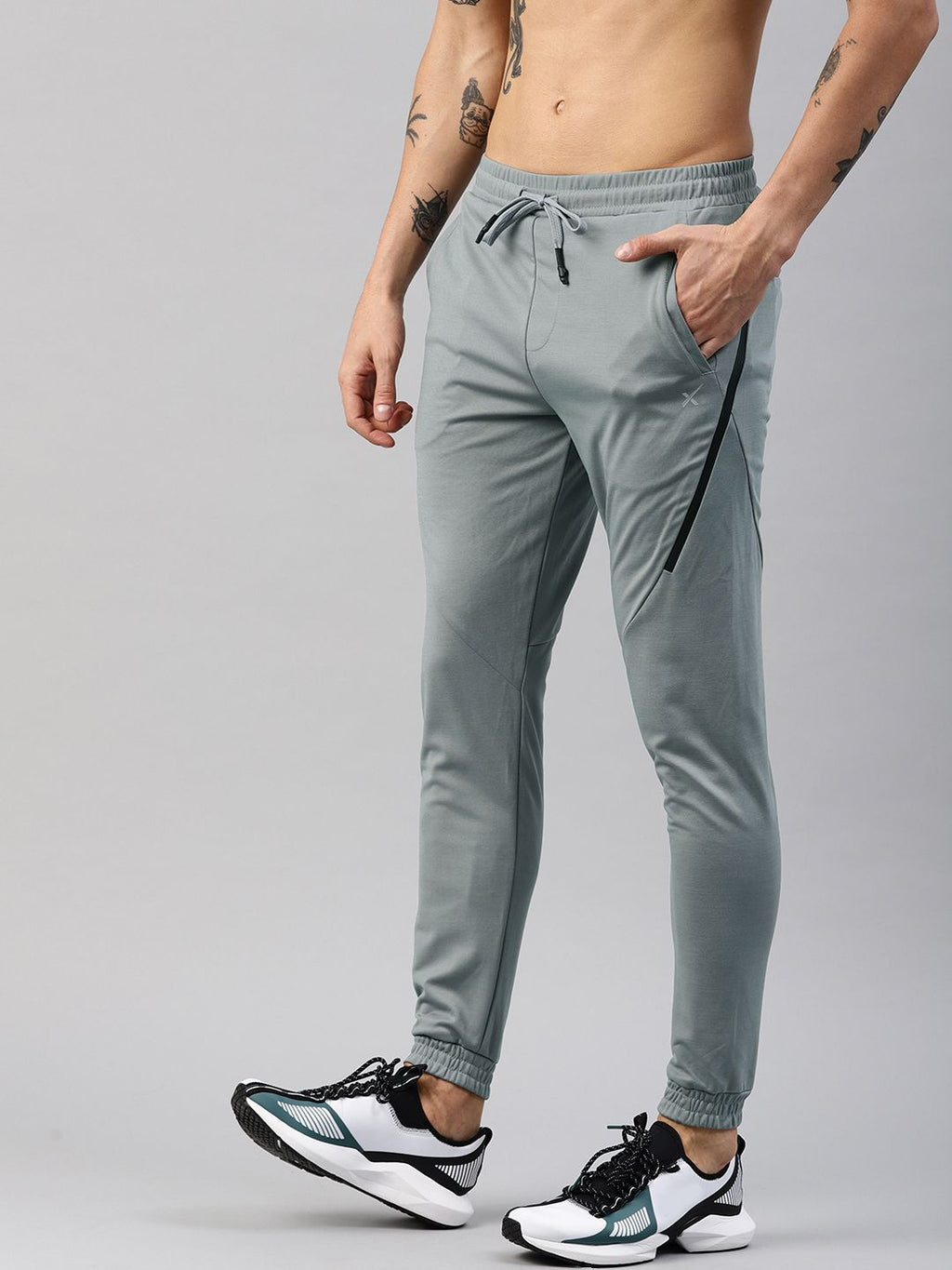  HRX By Hrithik Roshan Men Grey Solid Regular Fit Training Joggers