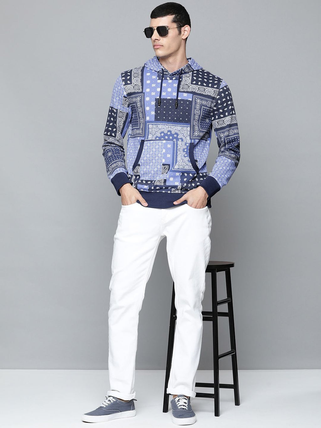  Levis Men Blue Printed Sweatshirt