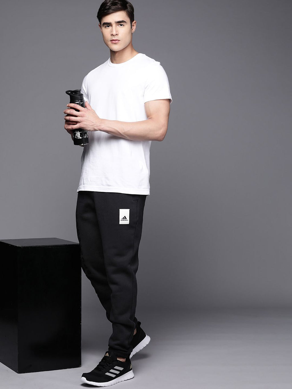  ADIDAS Men Brand Logo Print CAPS Joggers