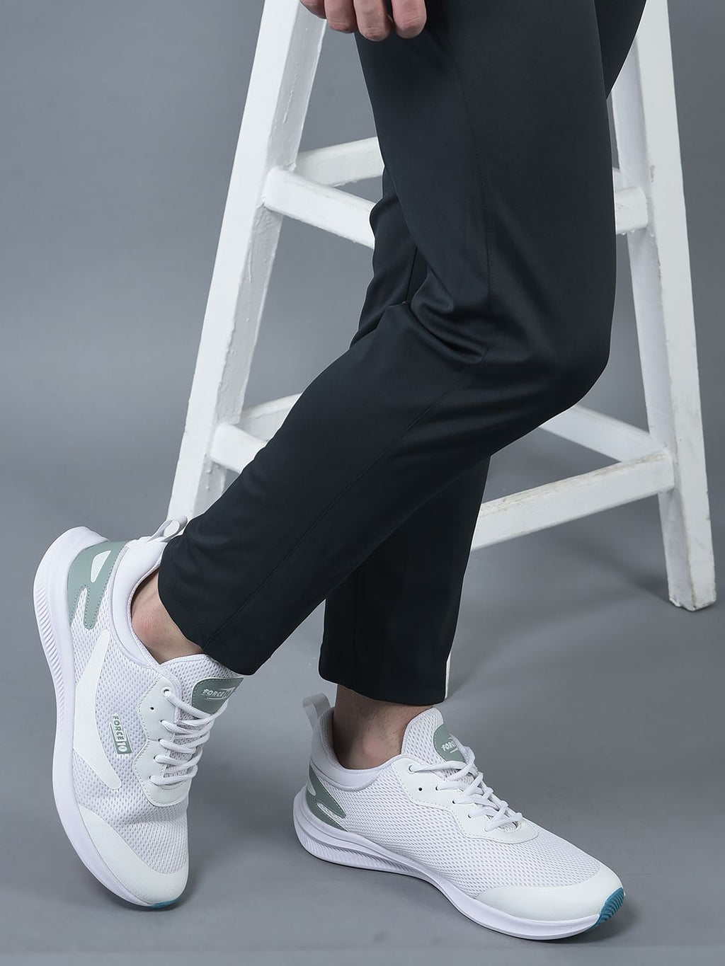  Liberty Men White Walking Non-Marking Shoes