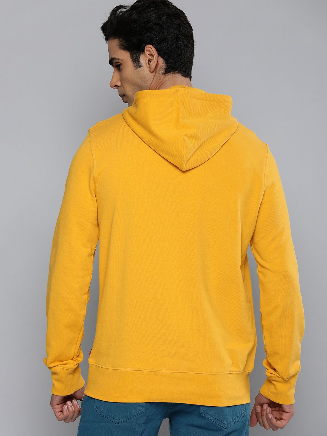  Levis Men Yellow Printed Hooded Pure Cotton Sweatshirt
