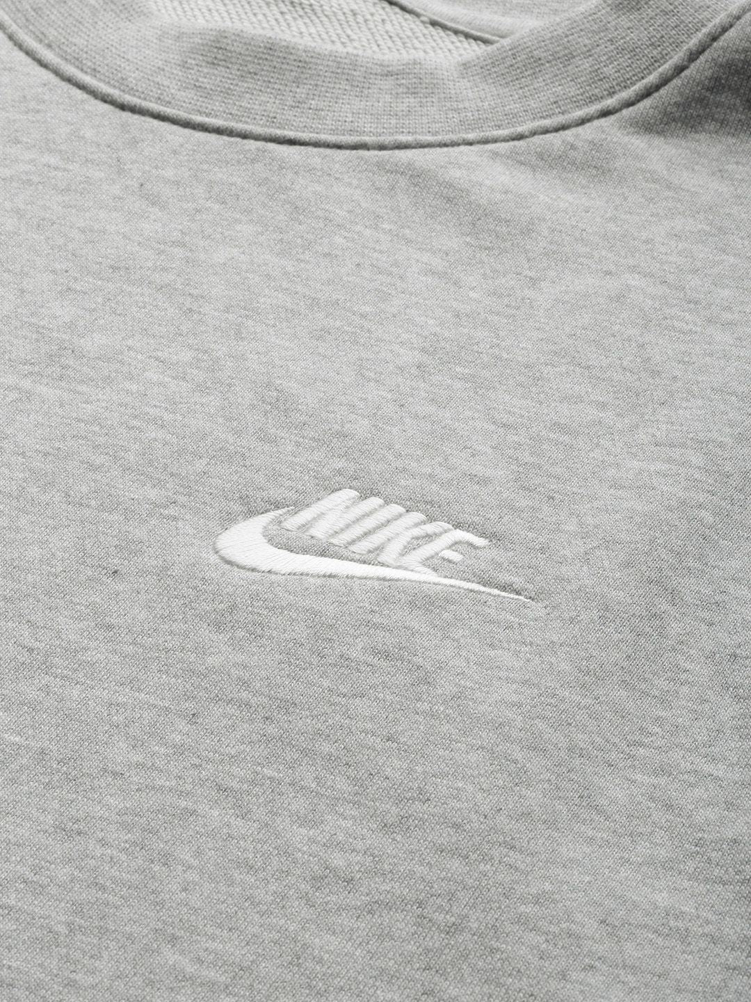  Nike Men Grey Melange Solid Standard Fit AS NSW CLUB CRW FT Sweatshirt
