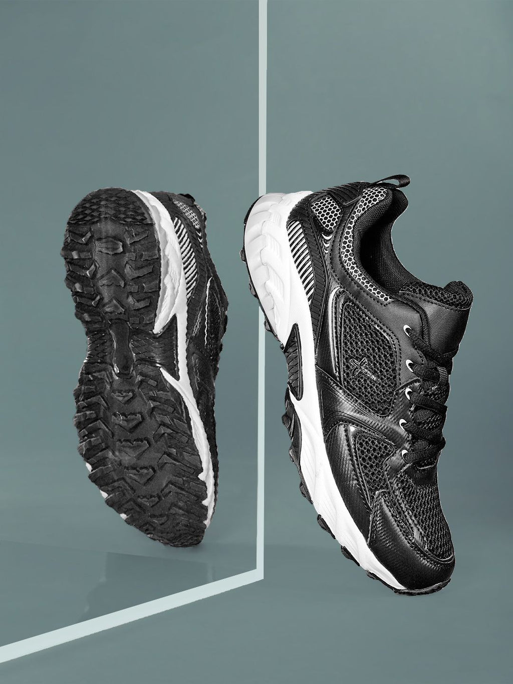  HRX By Hrithik Roshan Men ICON Running Shoes