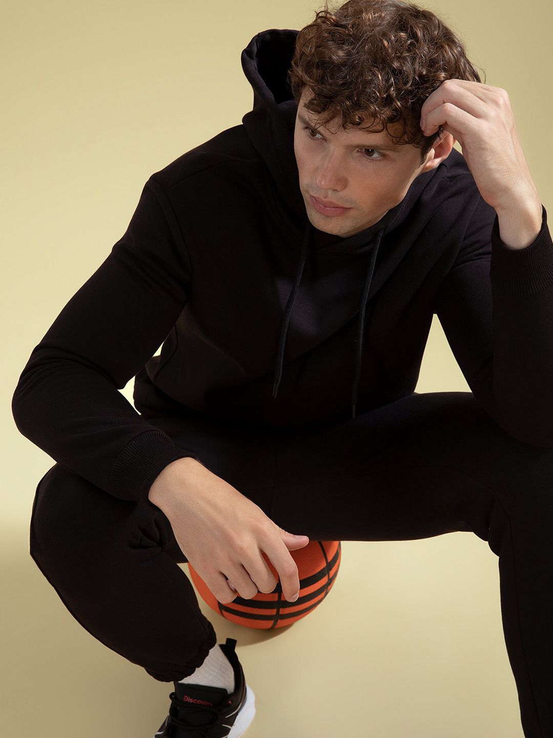  DeFacto Men Black Hooded Sweatshirt