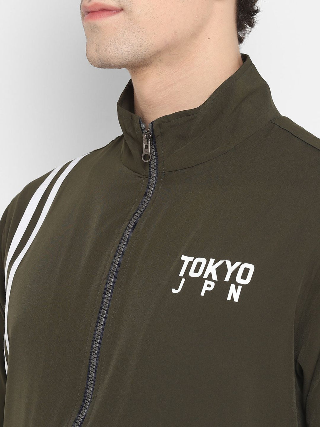  Yuuki Men Olive Green Solid Tracksuit