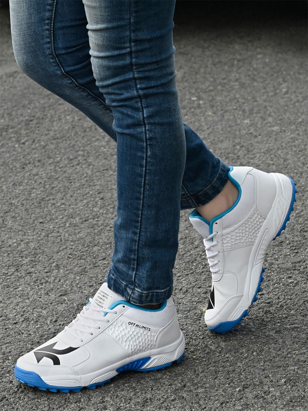  OFF LIMITS Men White & Blue Cricket Non-Marking Shoes