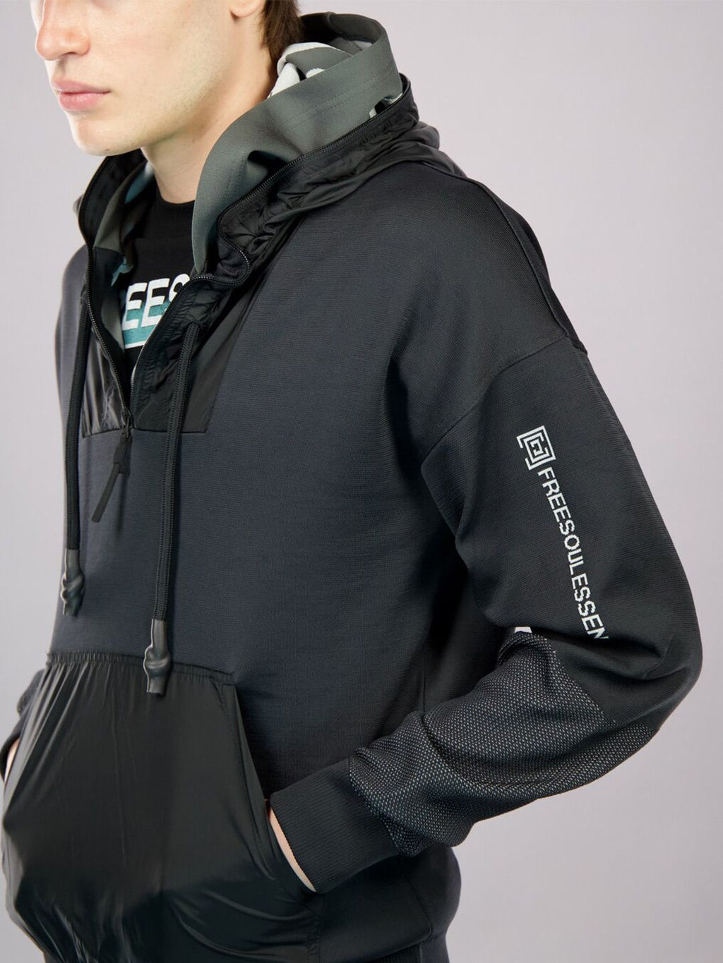  FREESOUL Men Black Printed Hooded Sweatshirt