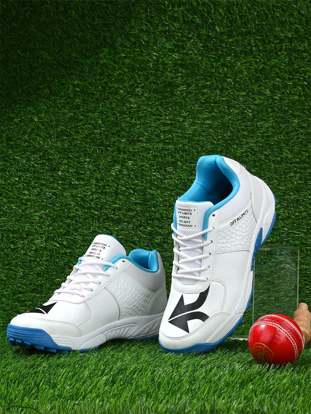  OFF LIMITS Men White & Blue Cricket Non-Marking Shoes