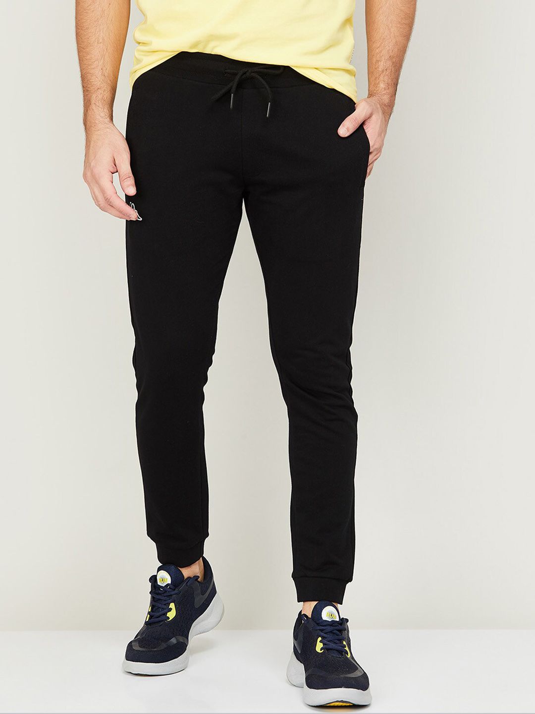  Kappa Men Mid-Rise Slim Fit Cotton Joggers