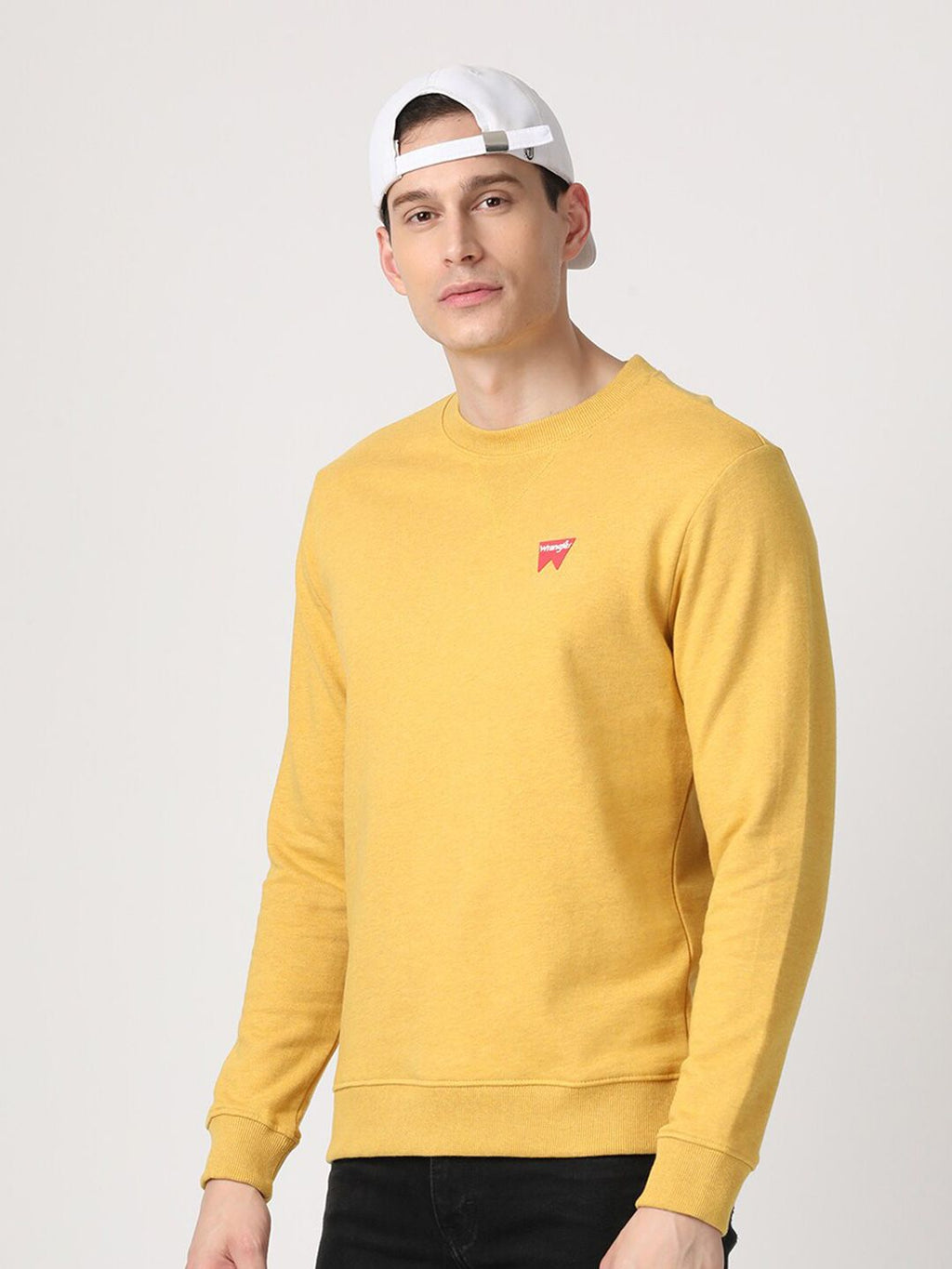  Wrangler Men Round Neck Long Sleeves Sweatshirt