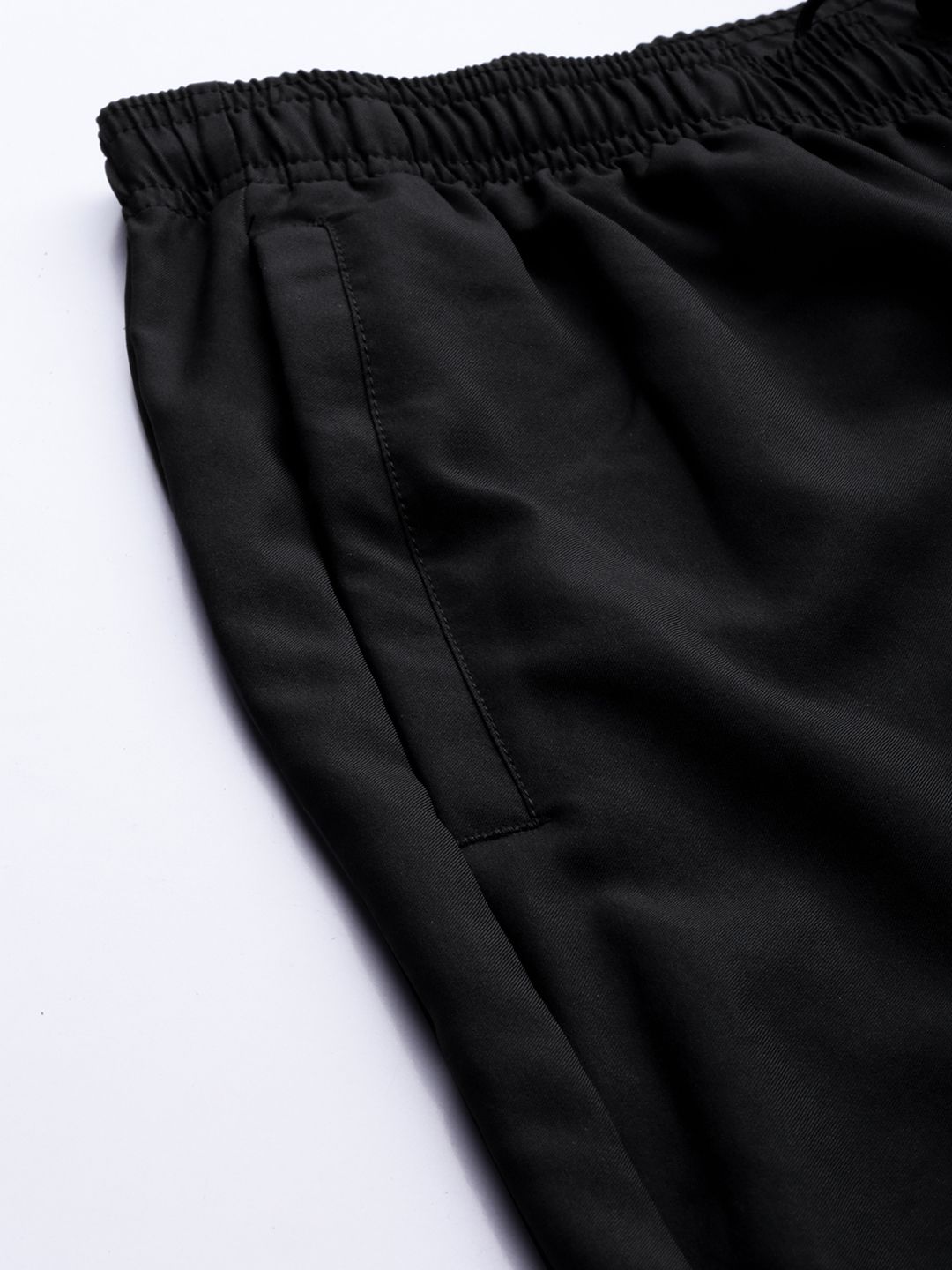  Nike Men Black SolidDri-FIT Challenger Woven Running Pants