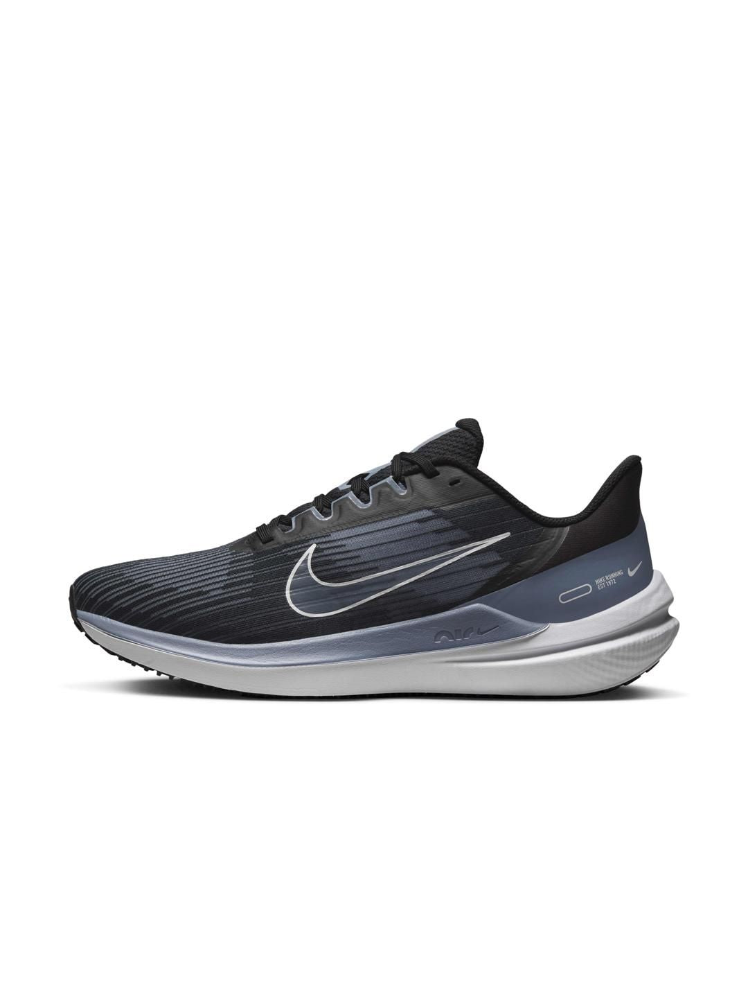  Nike Men Textured Air Winflo 9 Regular Road Running Shoes