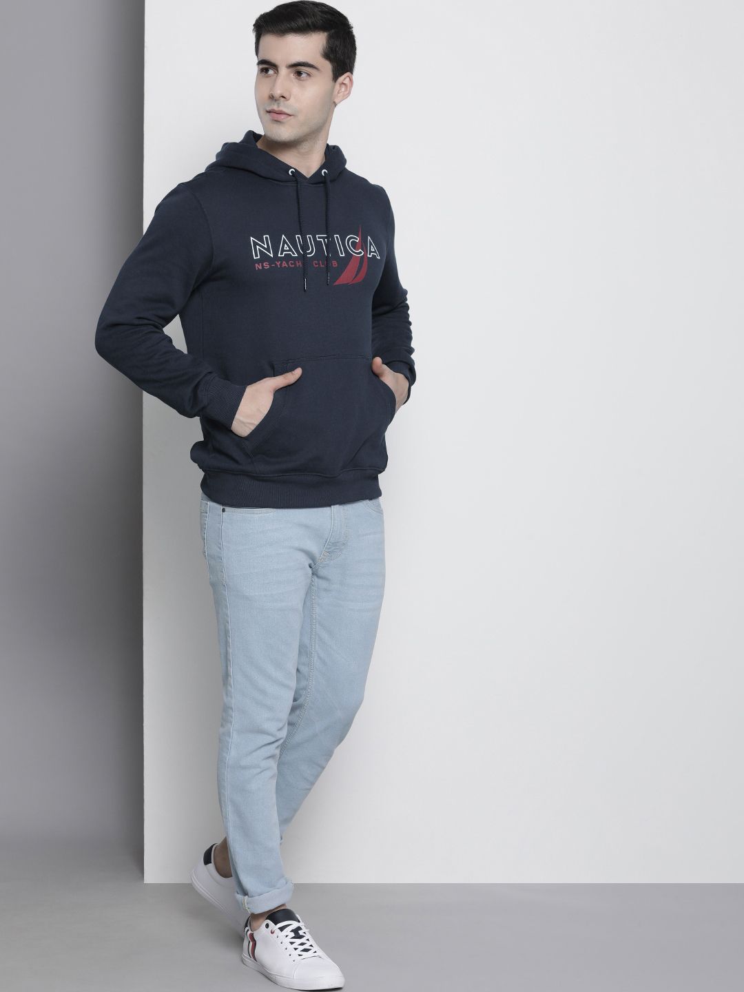  Nautica Men Brand Logo Printed Hooded Sweatshirt