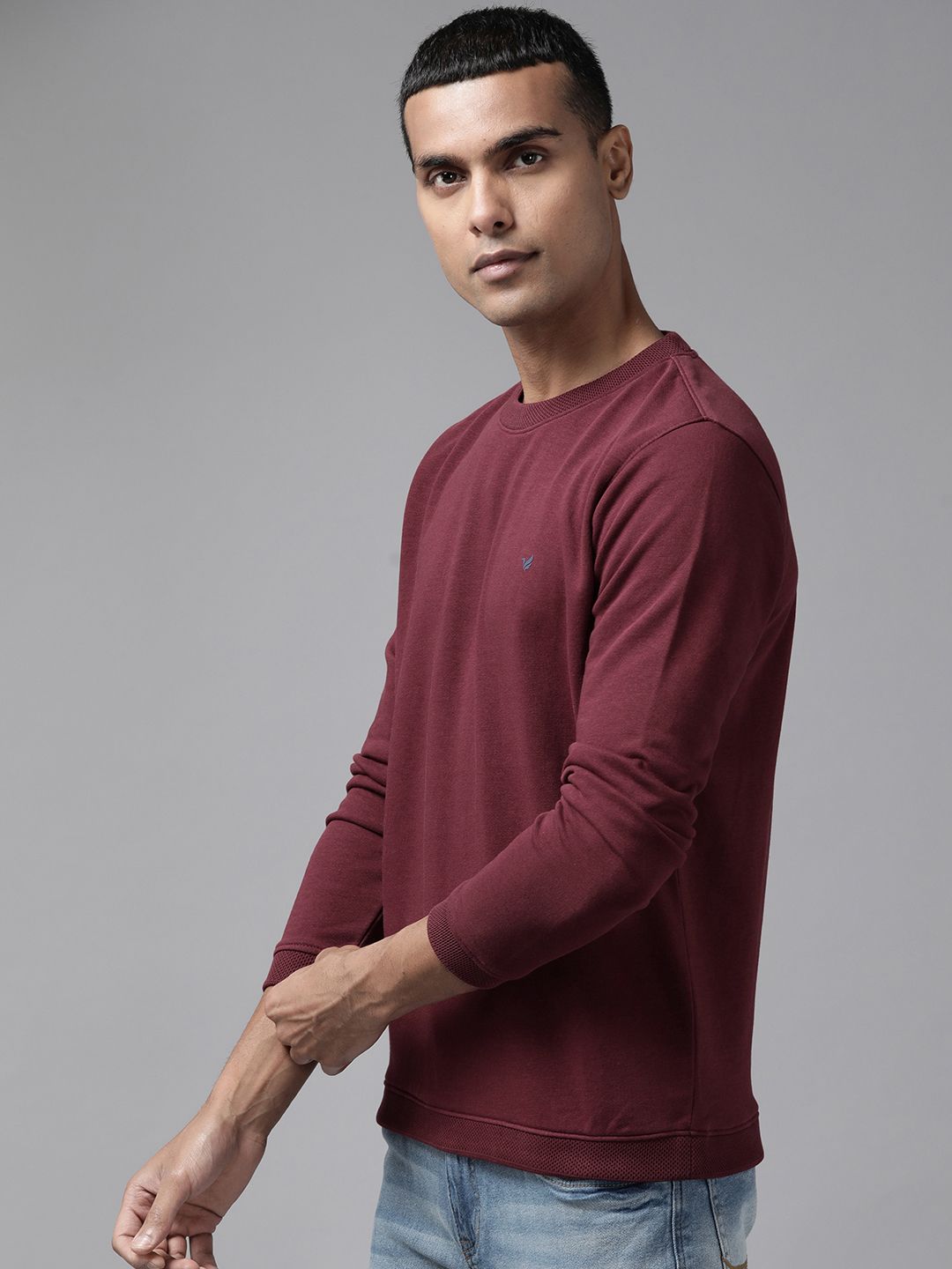  Blackberrys Men Maroon Sweatshirt