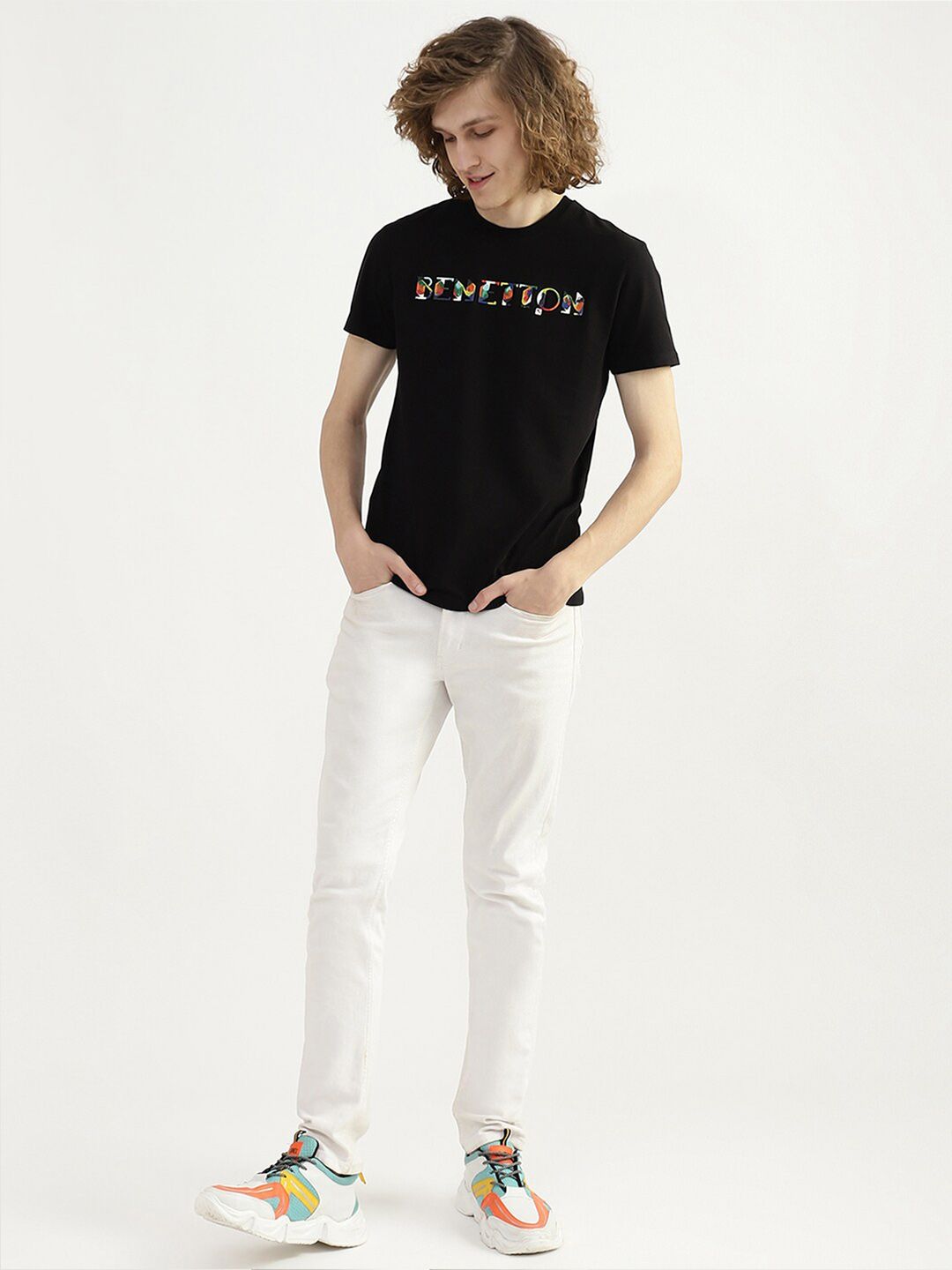  United Colors Of Benetton Men Typography Printed Cotton T-shirt