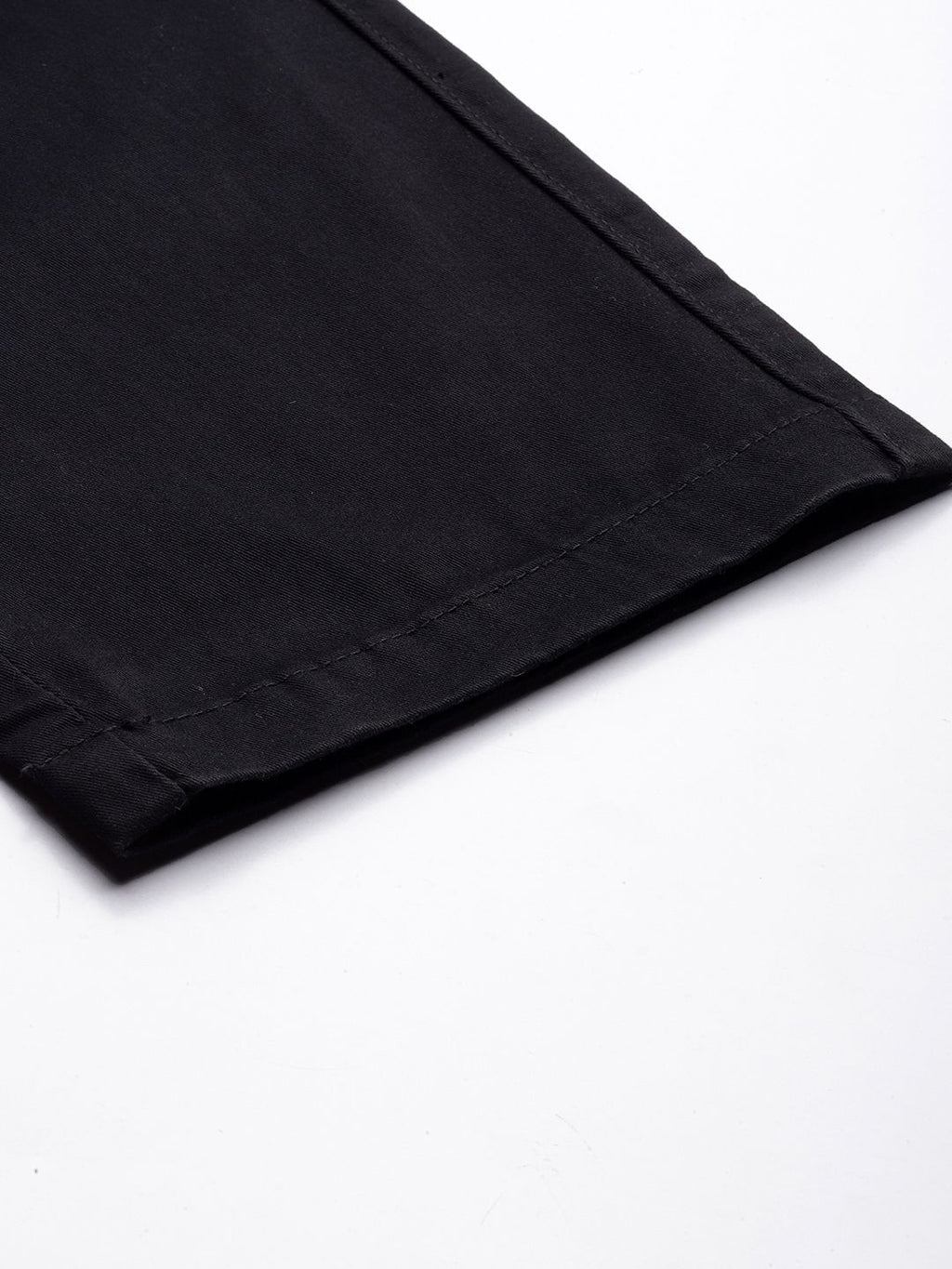  WROGN Men Black Slim Fit Solid Chinos